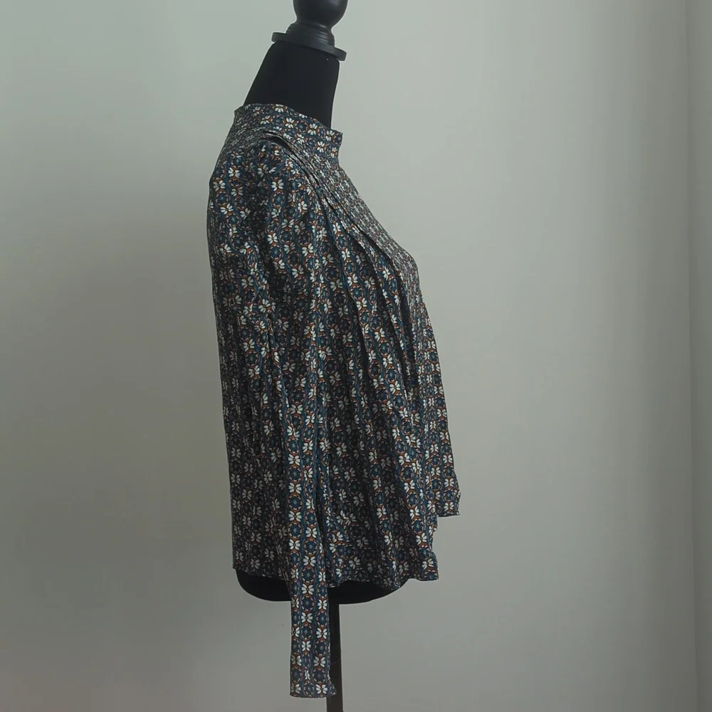Zara Floral Geometric Long Sleeve Blouse in Navy and Cream